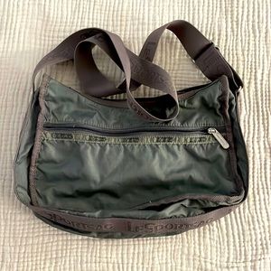 LeSportSac gray shoulder bag. Worn but clean.